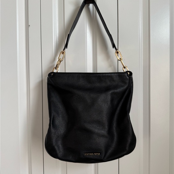 Michael Kors Lillie Black Pebbled Leather Shoulder Bag with Gold-Tone Hardware - Picture 1 of 7